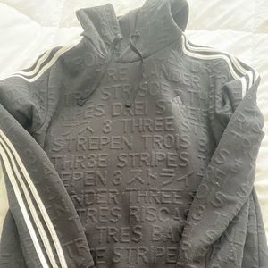 Adidas sweater